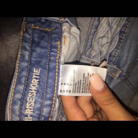 Shorts - Picture 3 of 3